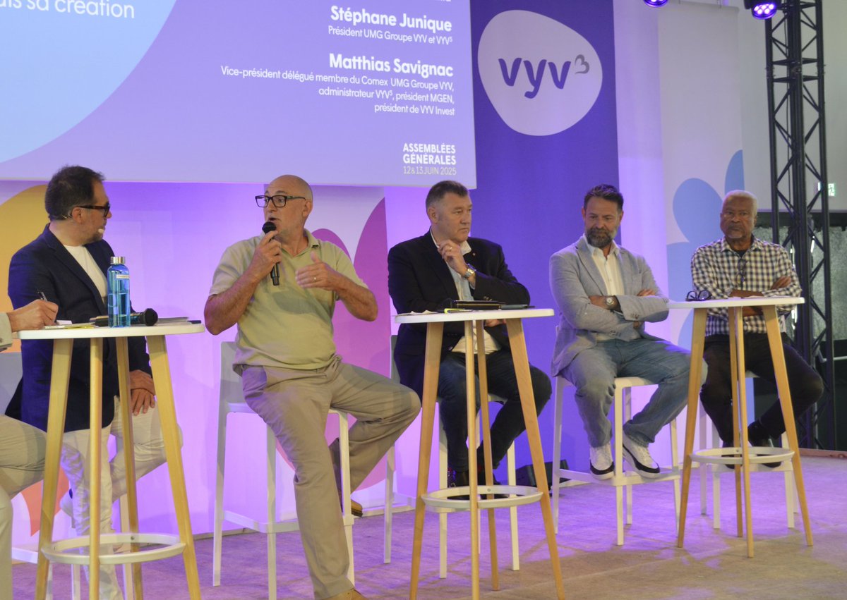 Stéphane Junique (@junique_s) on Twitter photo 🎙️Je déclare ouvertes les Assemblées Générales de l’UMG Union Mutualiste du <a href="/Groupe_VYV/">Groupe VYV</a> et de #VYV3 !
C’est un plaisir et une grande fierté de réunir notre collectif à La Bellevilloise, un lieu chargé d’histoire et de combats pour l’accès aux droits, qui incarne l’esprit 🎙️Je déclare ouvertes les Assemblées Générales de l’UMG Union Mutualiste du <a href="/Groupe_VYV/">Groupe VYV</a> et de #VYV3 !
C’est un plaisir et une grande fierté de réunir notre collectif à La Bellevilloise, un lieu chargé d’histoire et de combats pour l’accès aux droits, qui incarne l’esprit