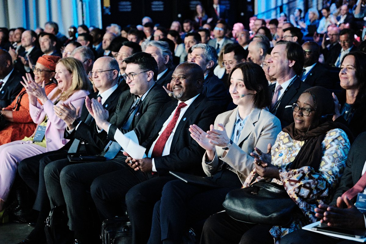 Fatih Birol (@fbirol) on Twitter photo Delighted to open <a href="/IEA/">International Energy Agency</a>'s 10th Global Energy Efficiency Conference with EU Commissioner <a href="/DanJoergensen/">Dan Jørgensen</a> in Brussels
At our major annual event, 700+ participants from close to 100 countries focus on efficiency's benefits for affordability, competitiveness, security & environment Delighted to open <a href="/IEA/">International Energy Agency</a>'s 10th Global Energy Efficiency Conference with EU Commissioner <a href="/DanJoergensen/">Dan Jørgensen</a> in Brussels
At our major annual event, 700+ participants from close to 100 countries focus on efficiency's benefits for affordability, competitiveness, security & environment