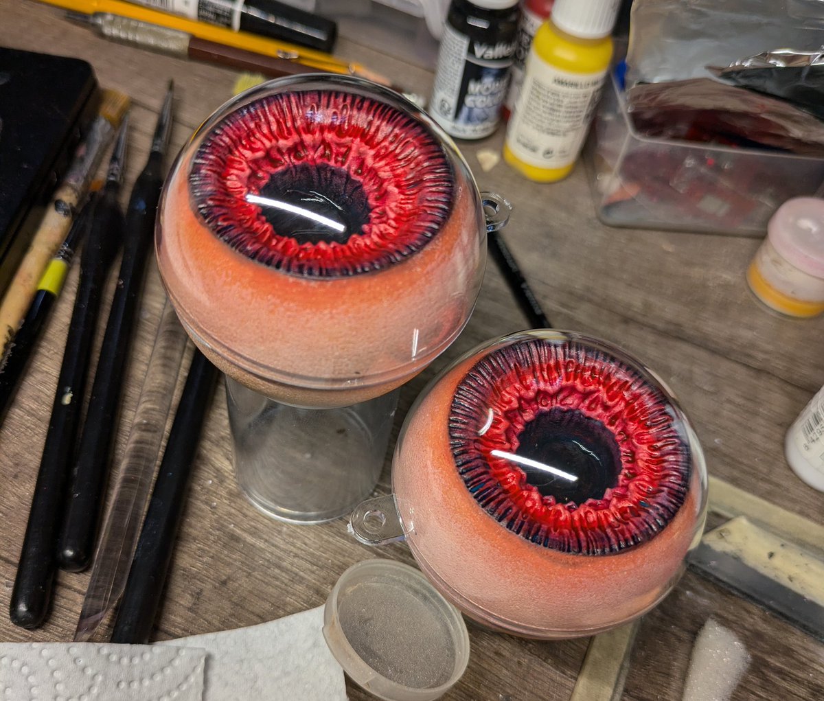 find me somewhere else 🦇🏳️‍⚧️🖤 tweet media