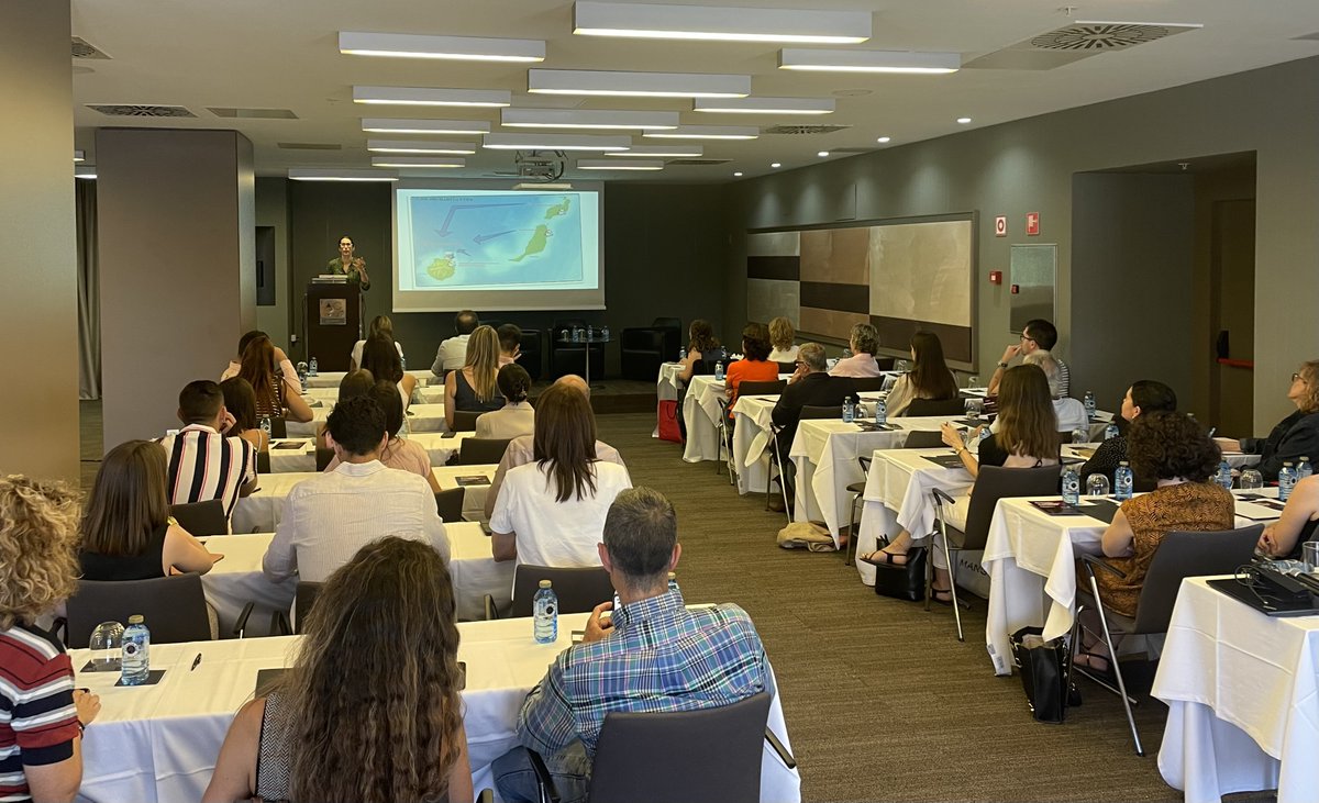 SOLTI #cancerresearch (@_solti) on Twitter photo ¡Hoy OUTREACH CANARIAS!✈️
La Dra. <a href="/ElisendaLlabres/">Elisenda Llabrés</a> (Hospital Universitario Insular de Gran Canaria) y al Dr. <a href="/TomasPascualMD/">Tomás Pascual</a> (<a href="/hospitalclinic/">Hospital Clínic</a> y miembro de la JD de SOLTI) están READY para coordinar la reunión sobre #cáncerdemama temprano.
¡Gracias a patrocinadores como ¡Hoy OUTREACH CANARIAS!✈️
La Dra. <a href="/ElisendaLlabres/">Elisenda Llabrés</a> (Hospital Universitario Insular de Gran Canaria) y al Dr. <a href="/TomasPascualMD/">Tomás Pascual</a> (<a href="/hospitalclinic/">Hospital Clínic</a> y miembro de la JD de SOLTI) están READY para coordinar la reunión sobre #cáncerdemama temprano.
¡Gracias a patrocinadores como
