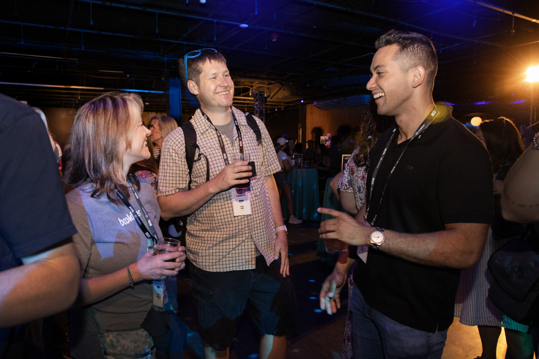 kit's tweet image. There's something about connecting with creators in person that just hits differently than a Zoom meetup. 

Today at Craft + Commerce, those conversations are everywhere. 

Tag someone you've met here and share one thing you're learning from them.

#craftcommerce