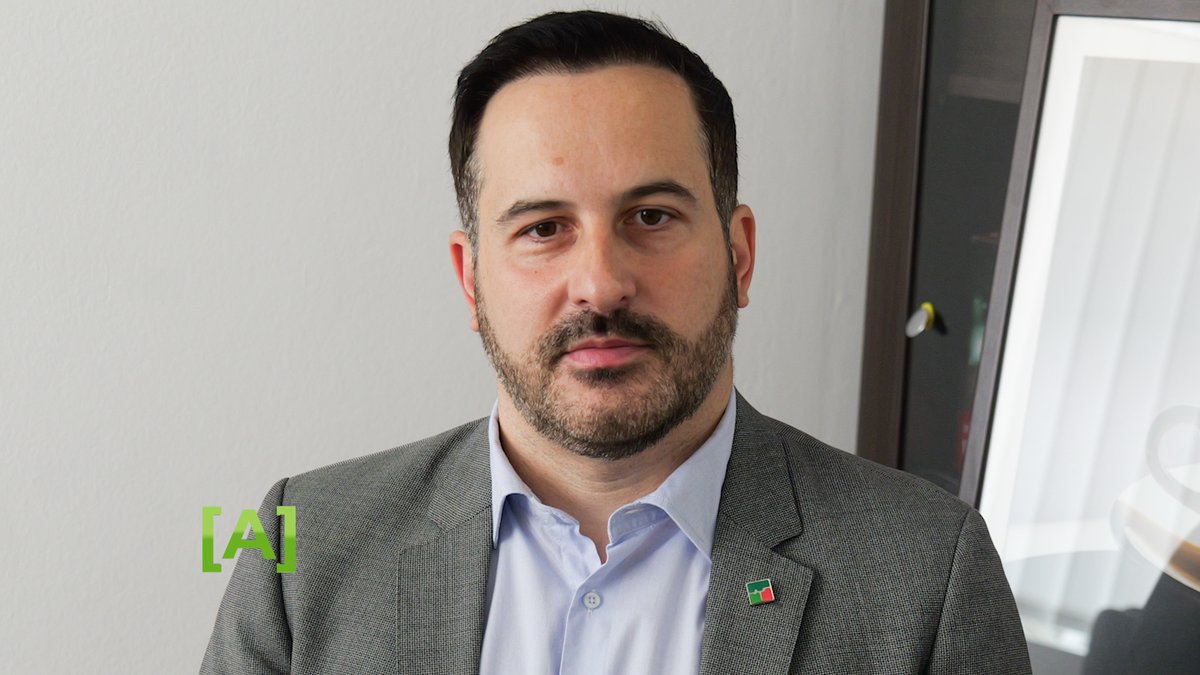 Međunarodni sekretar ZLF Marko Vujačić izjavio je FoNetu da Aleksandar Vučić vodi transakcionu spoljnu politiku, jer interese građana podređuje ostanku na vlasti, pa tako treba posmatrati i njegovu posetu Ukrajini i učešće na samitu u Odesi.
youtu.be/dAN_pMgFFtc?si… via <a href="/YouTube/">YouTube</a>