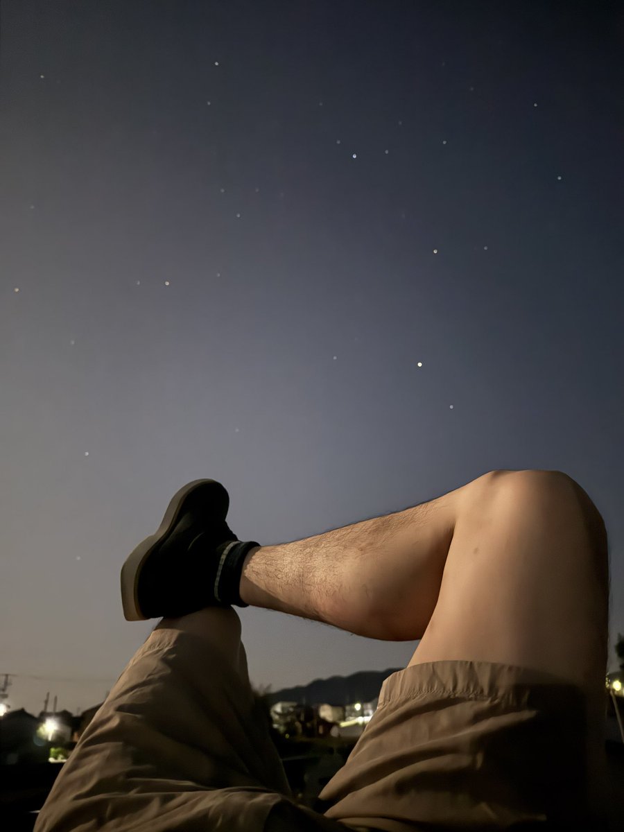 何か考え事がある時はぼーっと空を見るのが好き