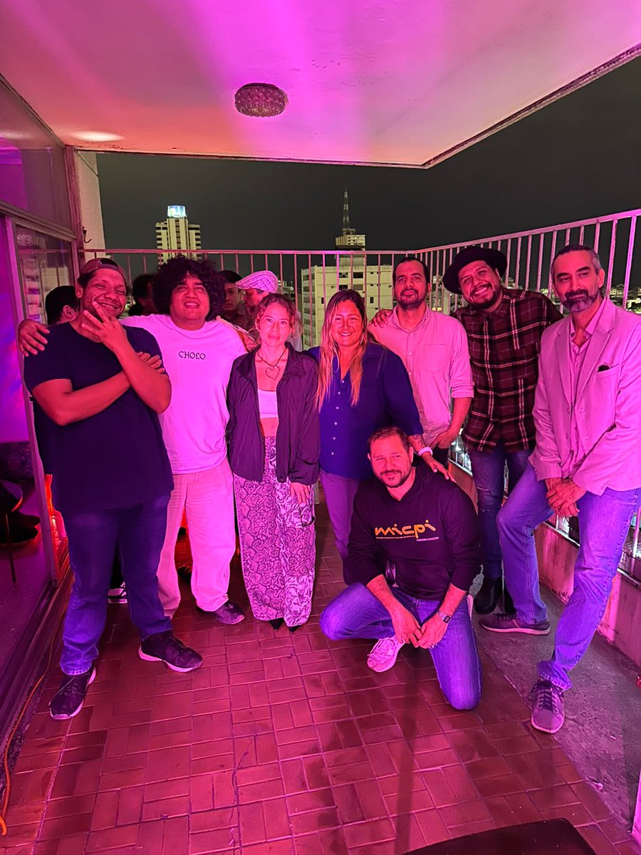 Resumen del conversatorio de ayer en Conciencia Positiva Piso 11 - Espacio y Cultura