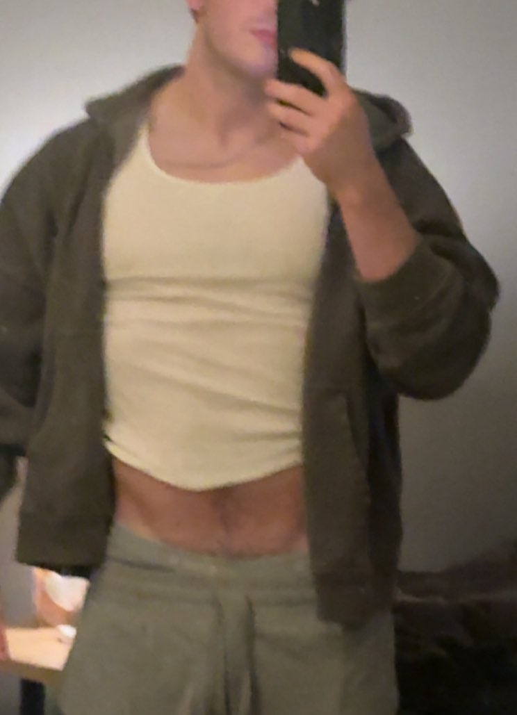 Kendall Jenner viral $2 tank top