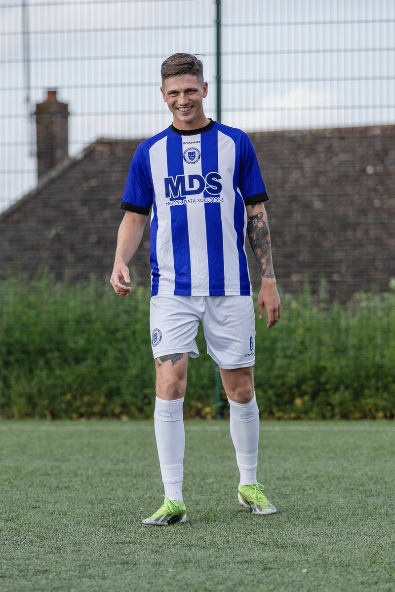 We're thrilled to announce that Motor Data Solutions have renewed their sponsorship for the upcoming 2025/26 season as the main shirt sponsor for our men’s and women’s first team! 

Thank you to Marc and all at MDS for your ongoing support and commitment!

#HHTFC