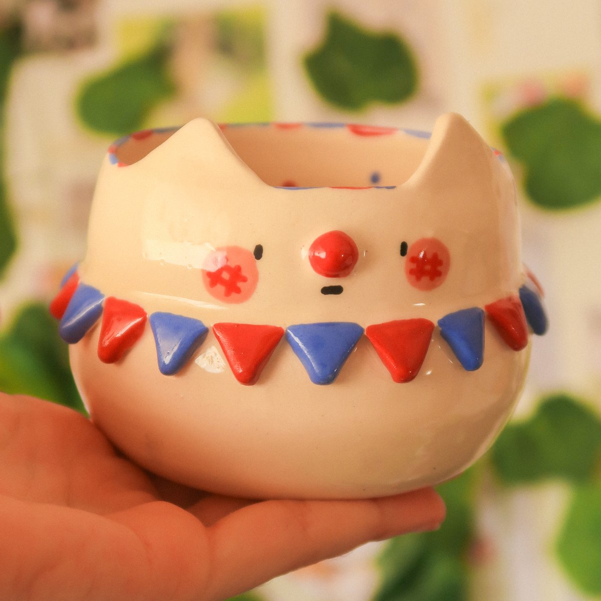 mark on your calendars, sh🌼p update is happening this sunday, june 15 at 7pm WEST!! ( ‘́⌣’̀)/♫•*¨*•.¸¸♪