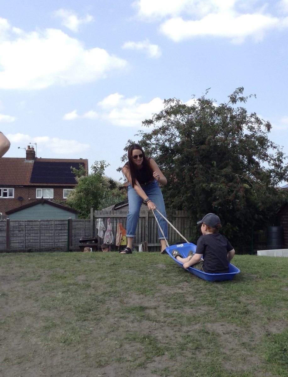 NorthDuffieldSc's tweet image. Thank you so much to everybody who came and celebrated the #InternationalDayofPlay with us. The children love sharing their @OPAL_CIC play zones with their family and friends!