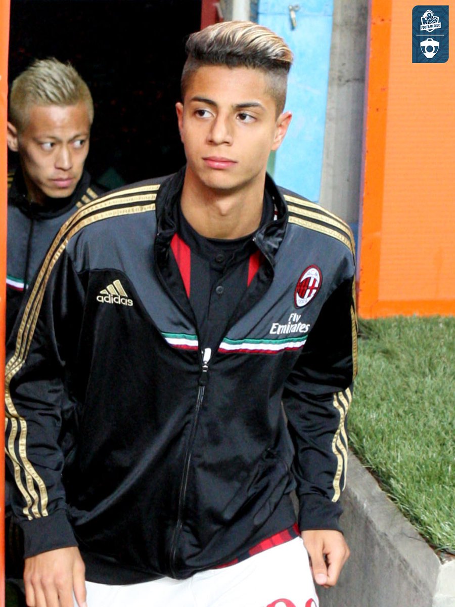 Absolument 𝘁𝗲𝗿𝗿𝗶𝗯𝗹𝗲 ce témoignage d'Hachim Mastour, vu comme un crack et devenu une star à seulement 14 ans à l'époque... 💔🇲🇦

"La lumière est arrivée trop tôt. J'étais jeune, je ne voyais pas les dangers. [...] Je n'avais pas d'exemple sur lequel me baser, personne ne