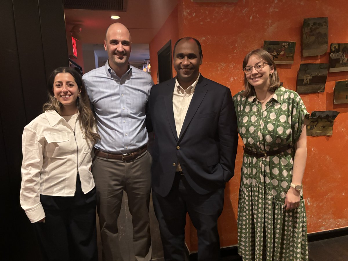 Congratulations to our 2025 <a href="/WeillCornell/">Weill Cornell Medicine</a> addiction psychiatry fellowship graduates: Drs. Katerina Christodoulides, Christian Maxwell &amp; Jenny Makovkina! We are proud to celebrate another successful year of this fellowship program led by @jonathanaverymd.