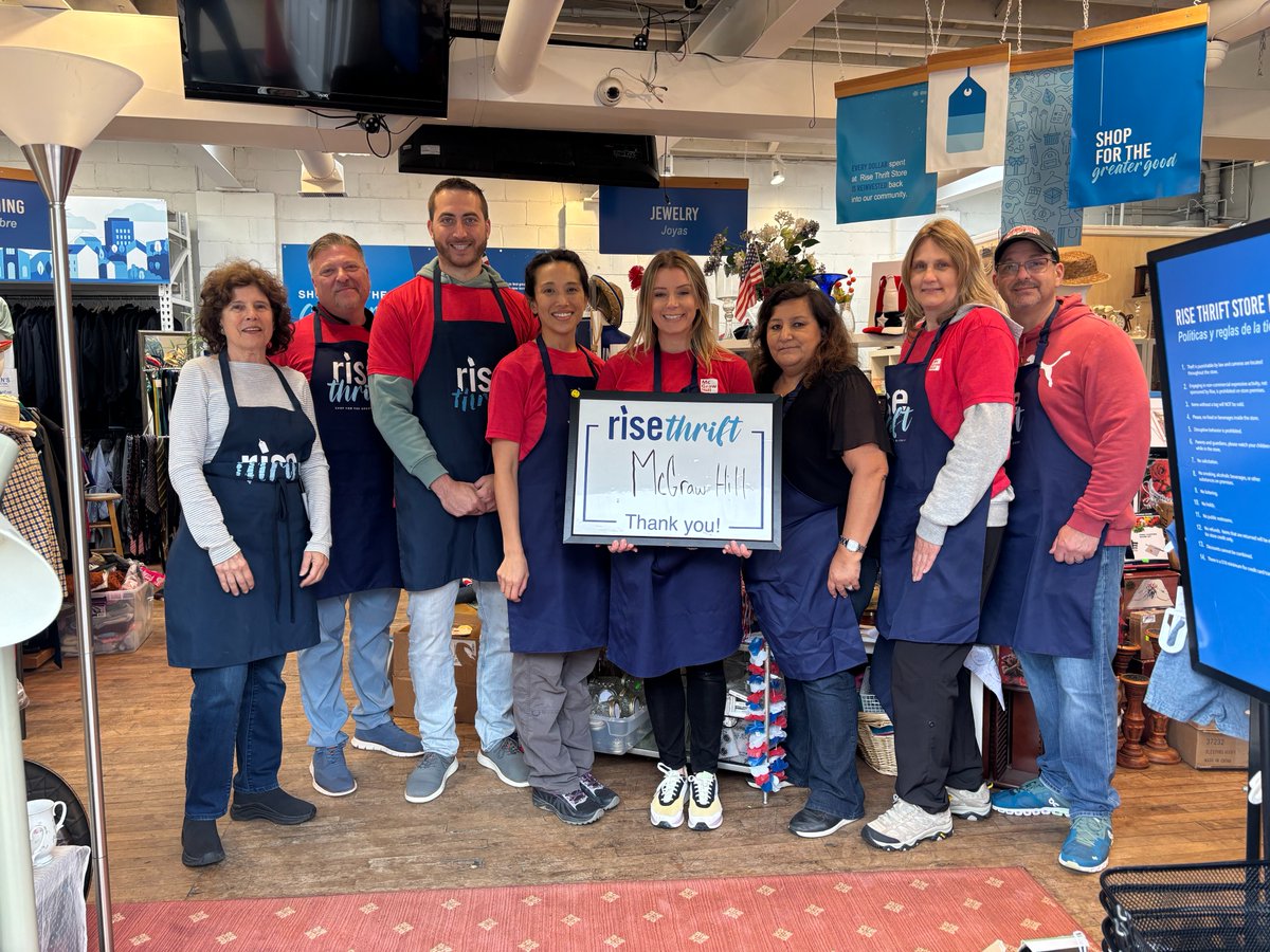 MHEducation's tweet image. One week, countless connections. ❤️
In a new photo essay, we're sharing the inspiring stories of McGraw Hill employees who rolled up their sleeves to make a difference during this year's Global Volunteer Week.
🔗: bit.ly/3FxhBgL