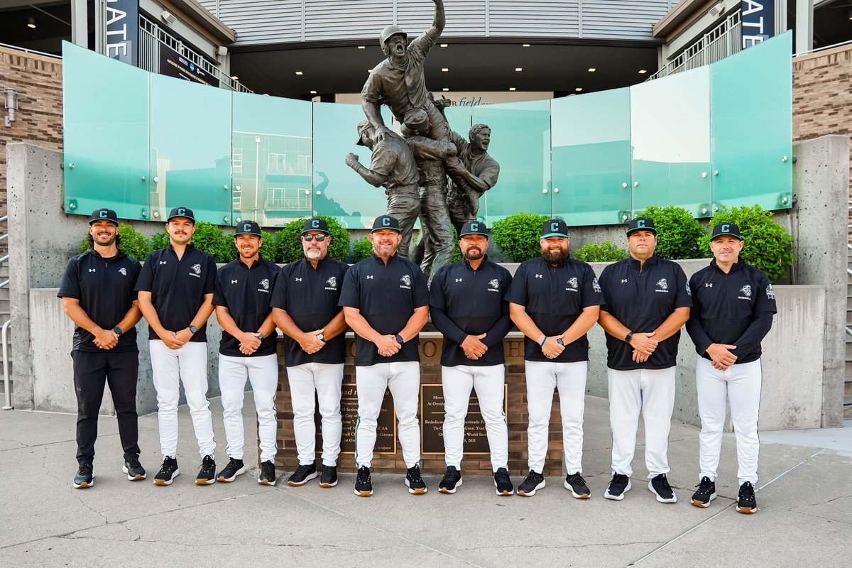 The coaches 👌

#ChantsUp I #Selfless
