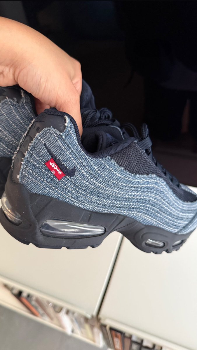 fullress's tweet photo. 【2025年 7/11 発売予定】
Levi’s × NIKE AIR MAX 95 (リーバイス ナイキ エア マックス 95) [HM4743-001/HM4743-100/HM4743-400]

>> https://t.co/BJ03nJEv3Q
ModernNotoriety https://t.co/qrnKsMfLNA