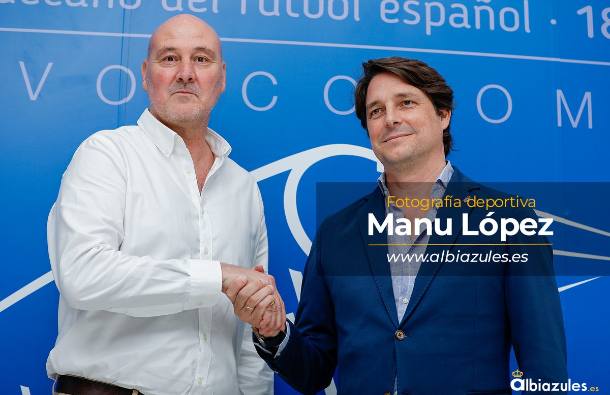 🎙️ DECLARACIONES | Roberto Ríos y su carácter ganador: "Vengo a ascender, no a pasar el tiempo". #Recre #Recreativo #SomosAlbiazules

☑️ El nuevo director deportivo del Recre dijo en su presentación que "el objetivo es volver al fútbol profesional".

🔗 albiazules.es/12062025-rober…