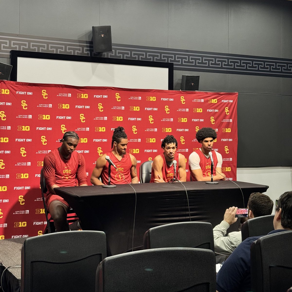 Gia Larez (@gialarez) on Twitter photo First day of open media for the <a href="/USC_Hoops/">USC Men's Basketball</a> crew and this quartet crushed it!
Grateful to all the media that came out to cover the squad!! #FightOn First day of open media for the <a href="/USC_Hoops/">USC Men's Basketball</a> crew and this quartet crushed it!
Grateful to all the media that came out to cover the squad!! #FightOn
