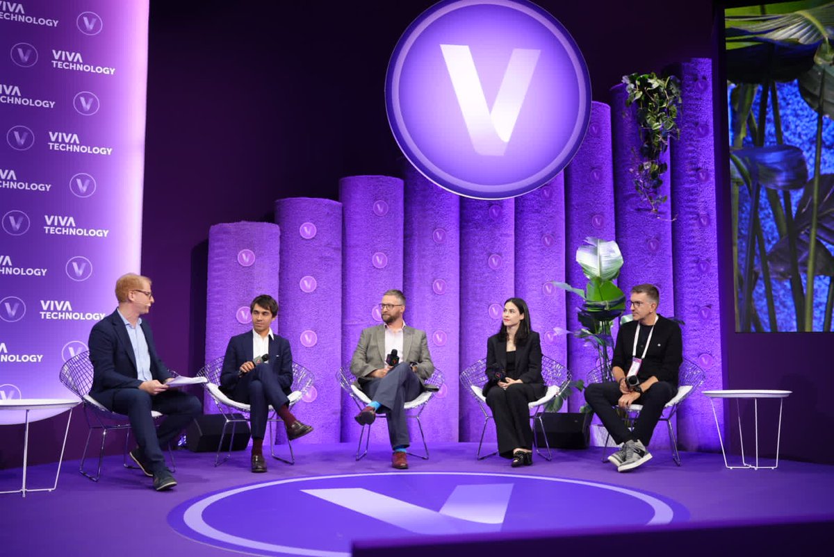 [#VivaTech]
[#BNPPInnovationNest]

#CyberSecurity #QuantumComputing

How can companies navigate the new age of an AI powered cyber treats with Olivier Nautet, CISO <a href="/BNPParibas/">BNP Paribas Group</a>!

<a href="/CurieuxExplorer/">Dev Khanna</a> <a href="/PawlowskiMario/">Mario</a> <a href="/mvollmer1/">Dr. Marcell Vollmer 🇺🇦 #StaySafe #CES2025</a> <a href="/gvalan/">Greg Valancius</a> <a href="/ipfconline1/">ipfconline</a> <a href="/LaurentAlaus/">Laurent Alaus</a> <a href="/Shi4Tech/">💙 #TechForGood 💙</a> <a href="/Fisher85M/">Michael Fisher</a>