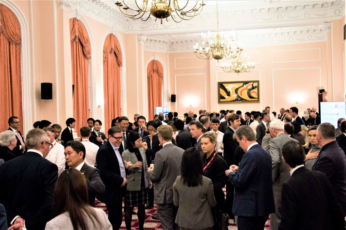 Co-hosted a mid-year reception for ‘Wales and Japan 2025’ with <a href="/PrifWeinidog/">Eluned Morgan</a>! Enjoyed listening to stimulating panel discussion with representatives from <a href="/WelshGovernment/">Welsh Government</a> &amp; Japanese companies. What a fantastic performance by <a href="/onlyboysaloud/">Only Boys Aloud</a>!! Friendship󠁬󠁳󠁿 keeps growing🇯🇵🤝🏴󠁧󠁢󠁷󠁬󠁳󠁿☺️