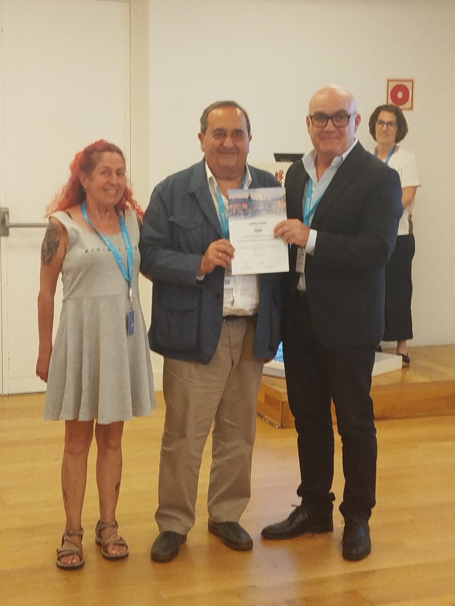 FENAER PACIENTES (@fenaer2) on Twitter photo 🎉 ¡Enhorabuena a las tres asociaciones premiadas en el Foro <a href="/SeparRespira/">SeparRespira</a> de Pacientes!
🥇 <a href="/Alfa1Espana/">Alfa-1 España</a>
🥈 <a href="/EpocEspana/">EPOCEspana</a>
🥉 <a href="/AsmabiBizkaia/">ASMABI EUSKADI</a>
Todas ellas, orgullosos miembros de <a href="/fenaer2/">FENAER PACIENTES</a> 👏
Un reconocimiento merecido a su trabajo por los pacientes respiratorios. 💜
#SeparPacientes 🎉 ¡Enhorabuena a las tres asociaciones premiadas en el Foro <a href="/SeparRespira/">SeparRespira</a> de Pacientes!
🥇 <a href="/Alfa1Espana/">Alfa-1 España</a>
🥈 <a href="/EpocEspana/">EPOCEspana</a>
🥉 <a href="/AsmabiBizkaia/">ASMABI EUSKADI</a>
Todas ellas, orgullosos miembros de <a href="/fenaer2/">FENAER PACIENTES</a> 👏
Un reconocimiento merecido a su trabajo por los pacientes respiratorios. 💜
#SeparPacientes