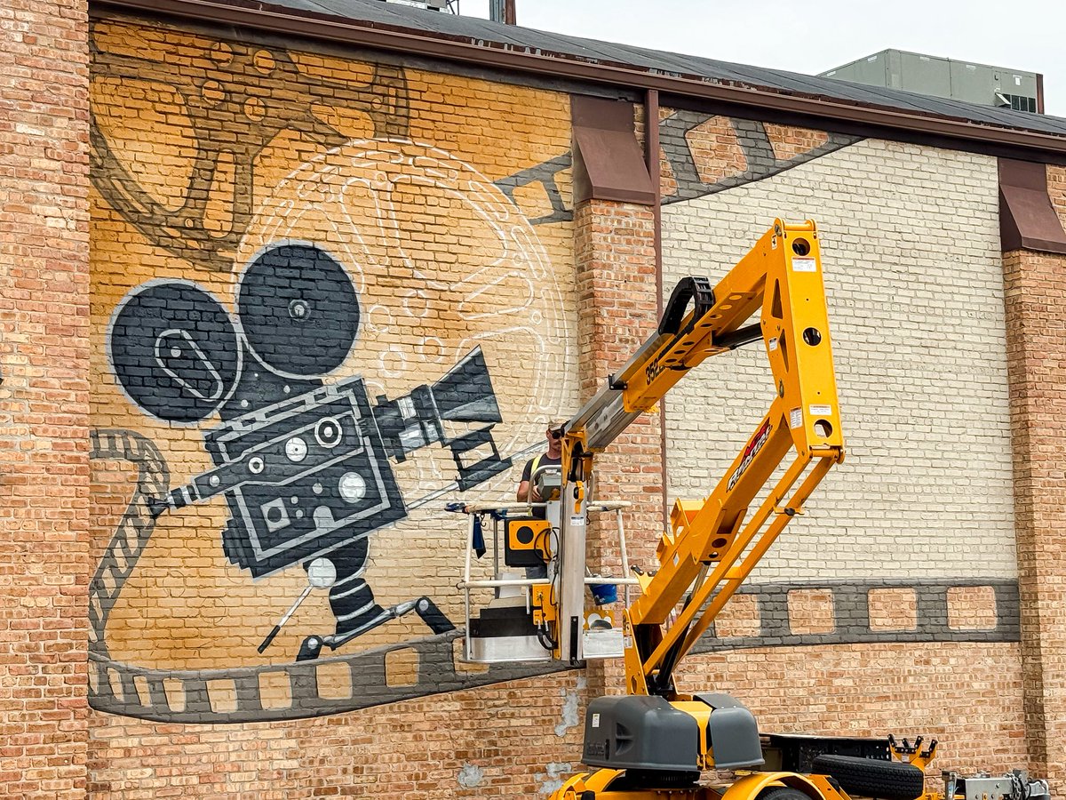 Something BIG is coming to downtown Sycamore!

A brand new mural is going up on the Sycamore State Theater building— and we are OBSESSED. 🎨🍿

Stay tuned as this cinematic masterpiece comes to life before our eyes. It’s a must-see moment in the making!
