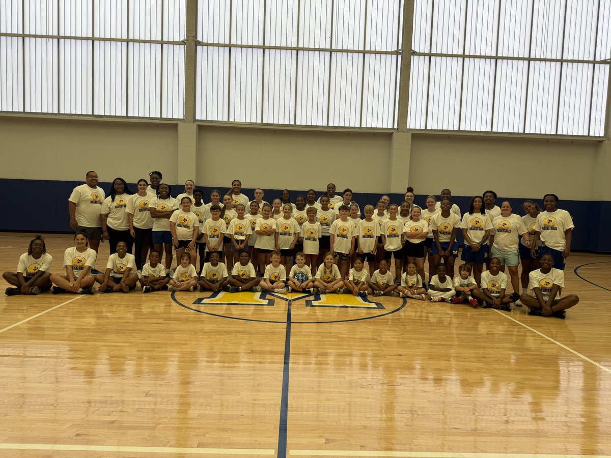 McNeeseWBB's tweet image. Thank you to all our campers — the future of the game looks bright! 🤠

#GeauxPokes