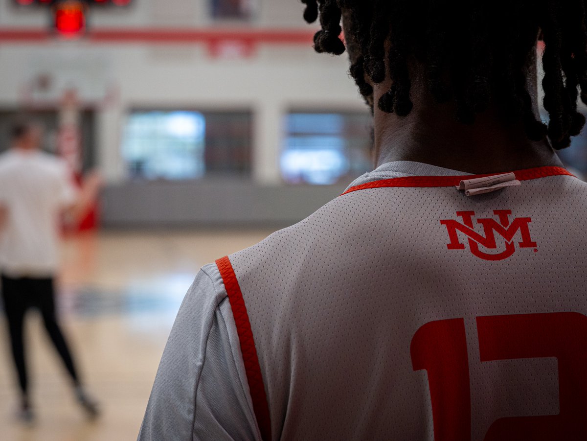 Lobo Basketball tweet media