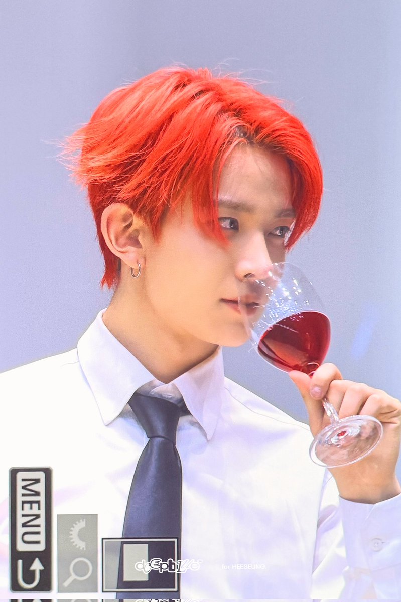 deepblue__hs's tweet image. 250612 ๋ฎค์งํ๋ํธ
#ํฌ์น #HEESEUNG #์ํ์ดํ #ENHYPEN