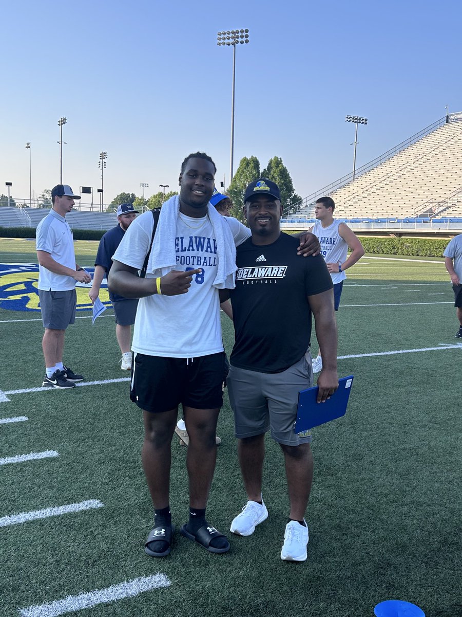 Johnathan Miles (@johnathanmile55) on Twitter photo Had a great day at the University of Delaware football camp <a href="/Delaware_FB/">Delaware Football</a> <a href="/CoachHawk_k9/">Kyre Hawkins</a> <a href="/StPaulsFB/">St. Paul's Football</a> <a href="/Coach1ondon/">London Fitzhugh</a> <a href="/NooffseasonMD/">No Off-Season Inc.</a> Had a great day at the University of Delaware football camp <a href="/Delaware_FB/">Delaware Football</a> <a href="/CoachHawk_k9/">Kyre Hawkins</a> <a href="/StPaulsFB/">St. Paul's Football</a> <a href="/Coach1ondon/">London Fitzhugh</a> <a href="/NooffseasonMD/">No Off-Season Inc.</a>