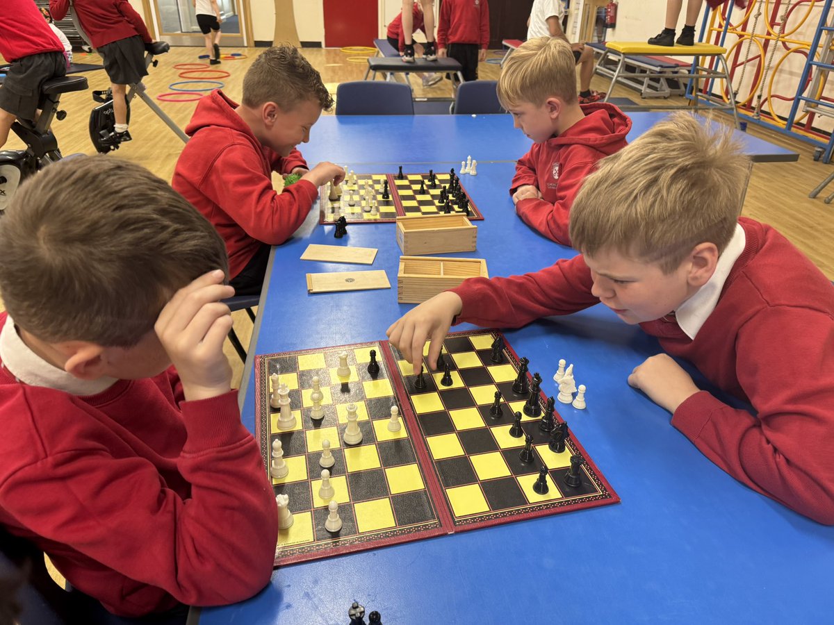 What concentration and focus today in Breakfast Club! <a href="/StPeteratGowts/">Saint Peter at Gowts</a>
