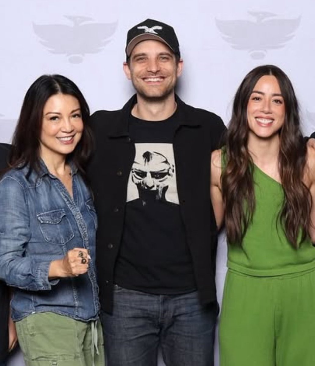 LOOK AT THEMMMMM
