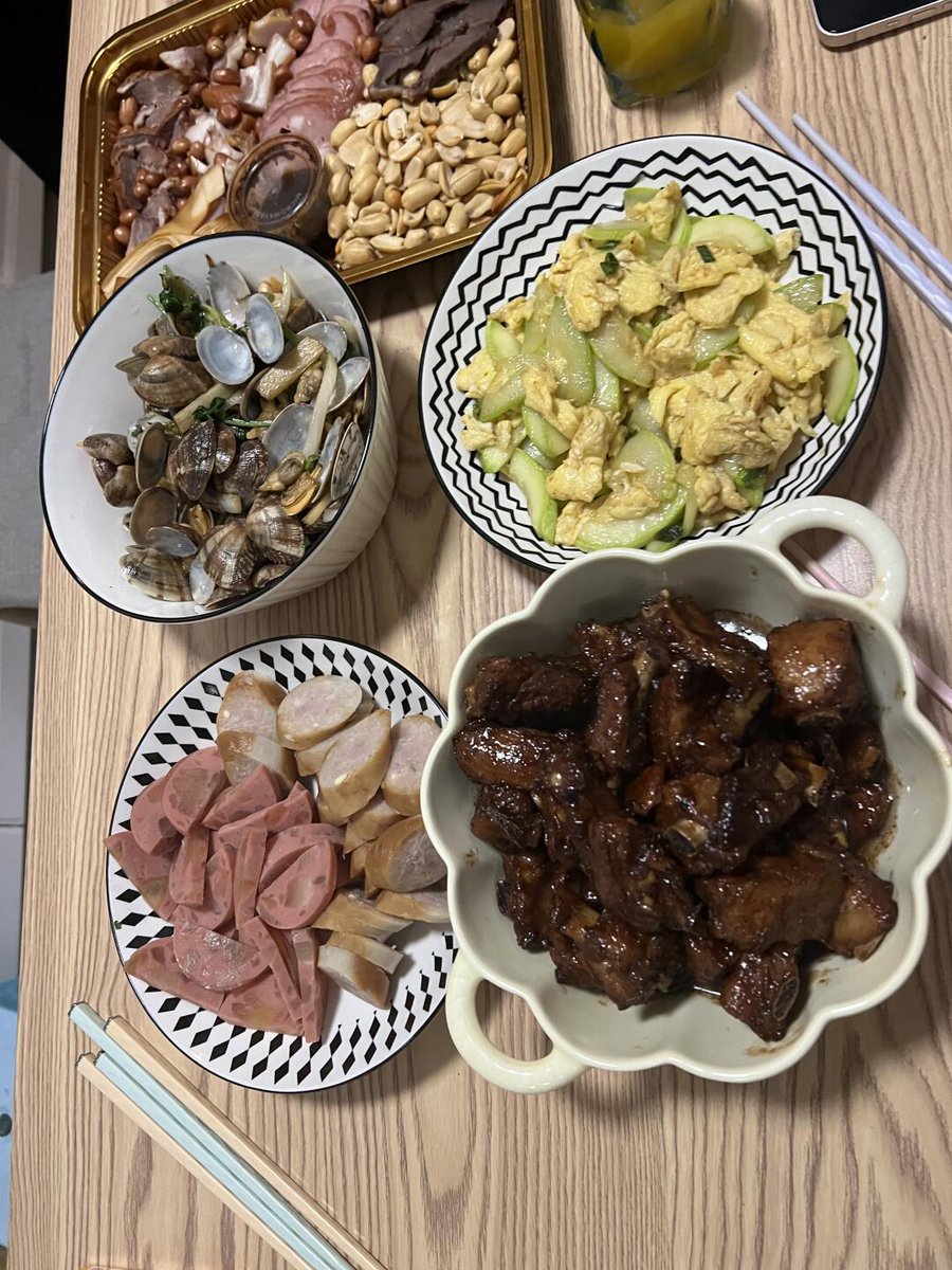 野菜もお肉も海鮮もぜーんぶ揃ってる🍅🥩🦐