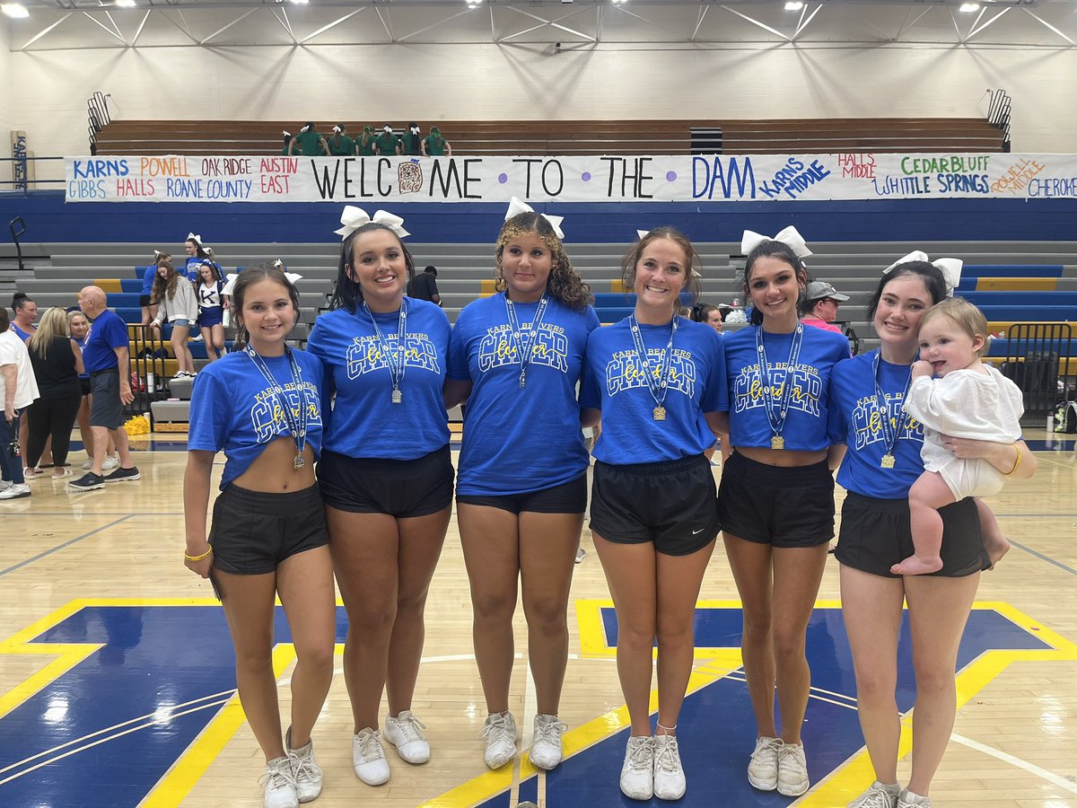 Karns High Cheer tweet media