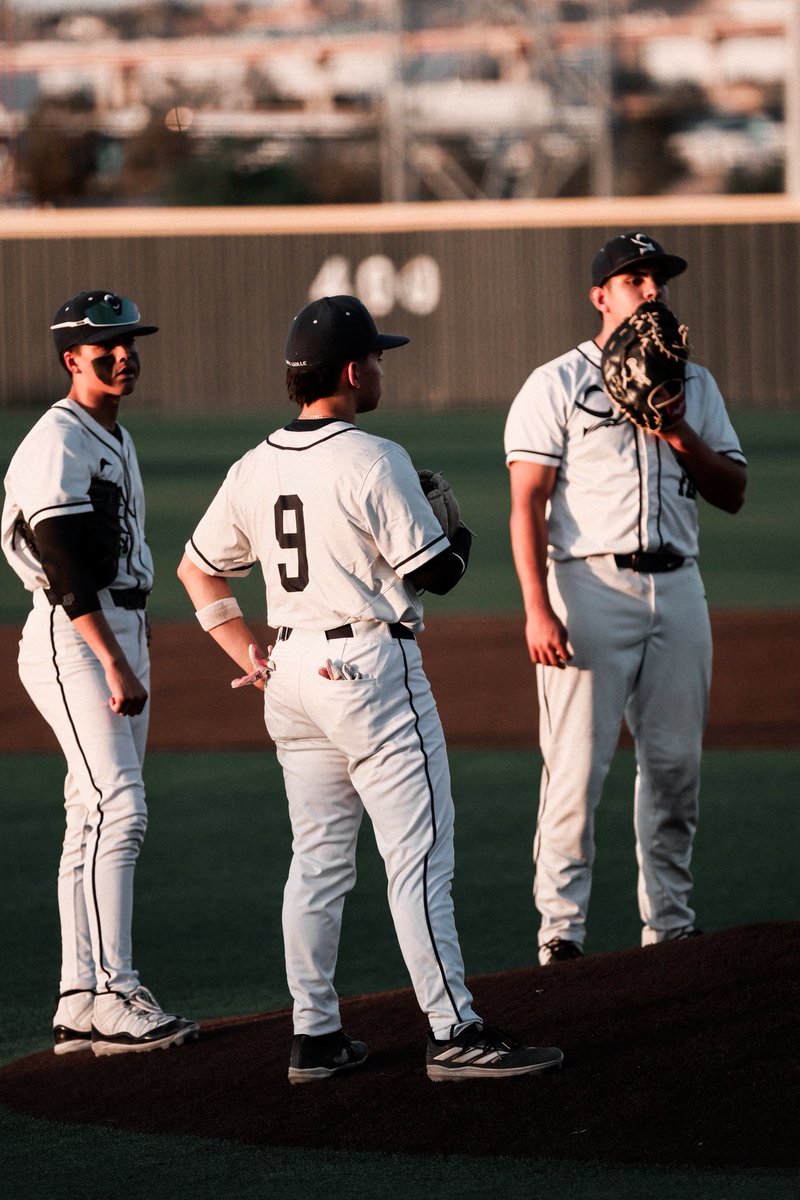 Del Valle Baseball (@dvbaseball_ofod) on Twitter photo Let’s all congratulate our 3 All-City players! We are continuously proud of the players you are, and these achievements are just proof of your guys hard work and dedication! #OFOD
First Team :
Diego Villalobos
Isaiah Gonzalez
Second Team:
Bryan Garcia
<a href="/ContrerasDVOFOD/">Rudy Contreras</a> Let’s all congratulate our 3 All-City players! We are continuously proud of the players you are, and these achievements are just proof of your guys hard work and dedication! #OFOD
First Team :
Diego Villalobos
Isaiah Gonzalez
Second Team:
Bryan Garcia
<a href="/ContrerasDVOFOD/">Rudy Contreras</a>