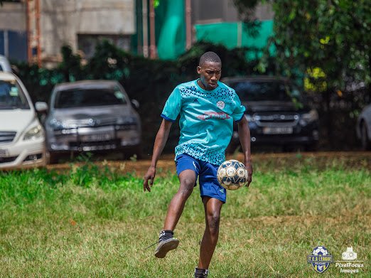 #The TCA League (@tcaleague) on Twitter photo Wat a talent <a href="/abelnash256/">Nash</a> lecturing the likes of <a href="/JuraBoysFC/">JURA BOYS FC</a> on how to silence d ball onda ground.
#TCALeagueSn4
<a href="/9801_TCATeam/">TCA - TEAM 9801</a>
Viva Abel viva Adios Wat a talent <a href="/abelnash256/">Nash</a> lecturing the likes of <a href="/JuraBoysFC/">JURA BOYS FC</a> on how to silence d ball onda ground.
#TCALeagueSn4
<a href="/9801_TCATeam/">TCA - TEAM 9801</a>
Viva Abel viva Adios