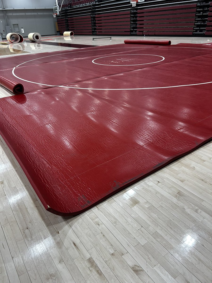 BrettHunter174's tweet photo. Im gone doing a camp in Wyoming, our big CSC camp starts in a few days and I get a picture of this from my AD @MannieReinsch . I doubt there is another AD out there that is willing to move and lay camp mats out. 👊🏼 https://t.co/UH7LqR8tWJ