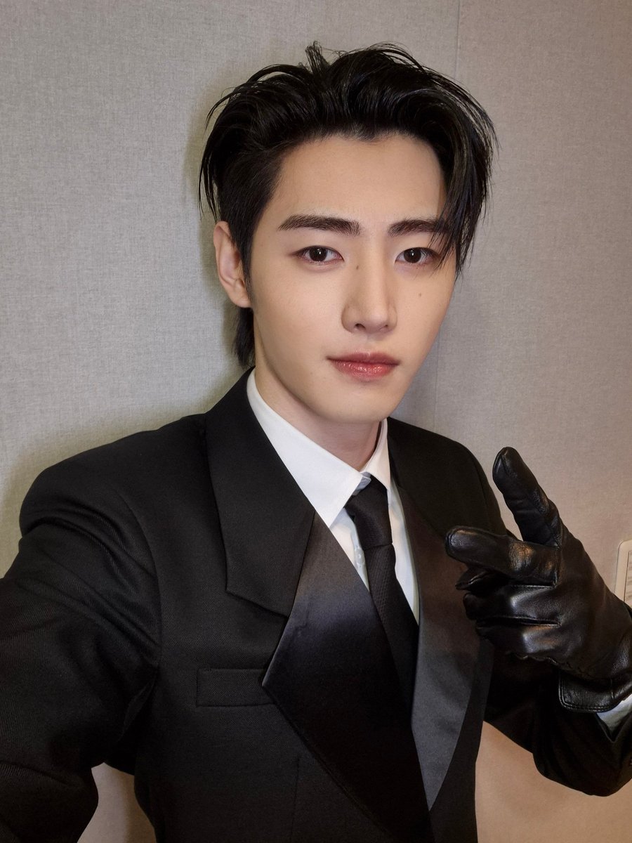 🌟 SUNOO                    🌟 SUNGHOON