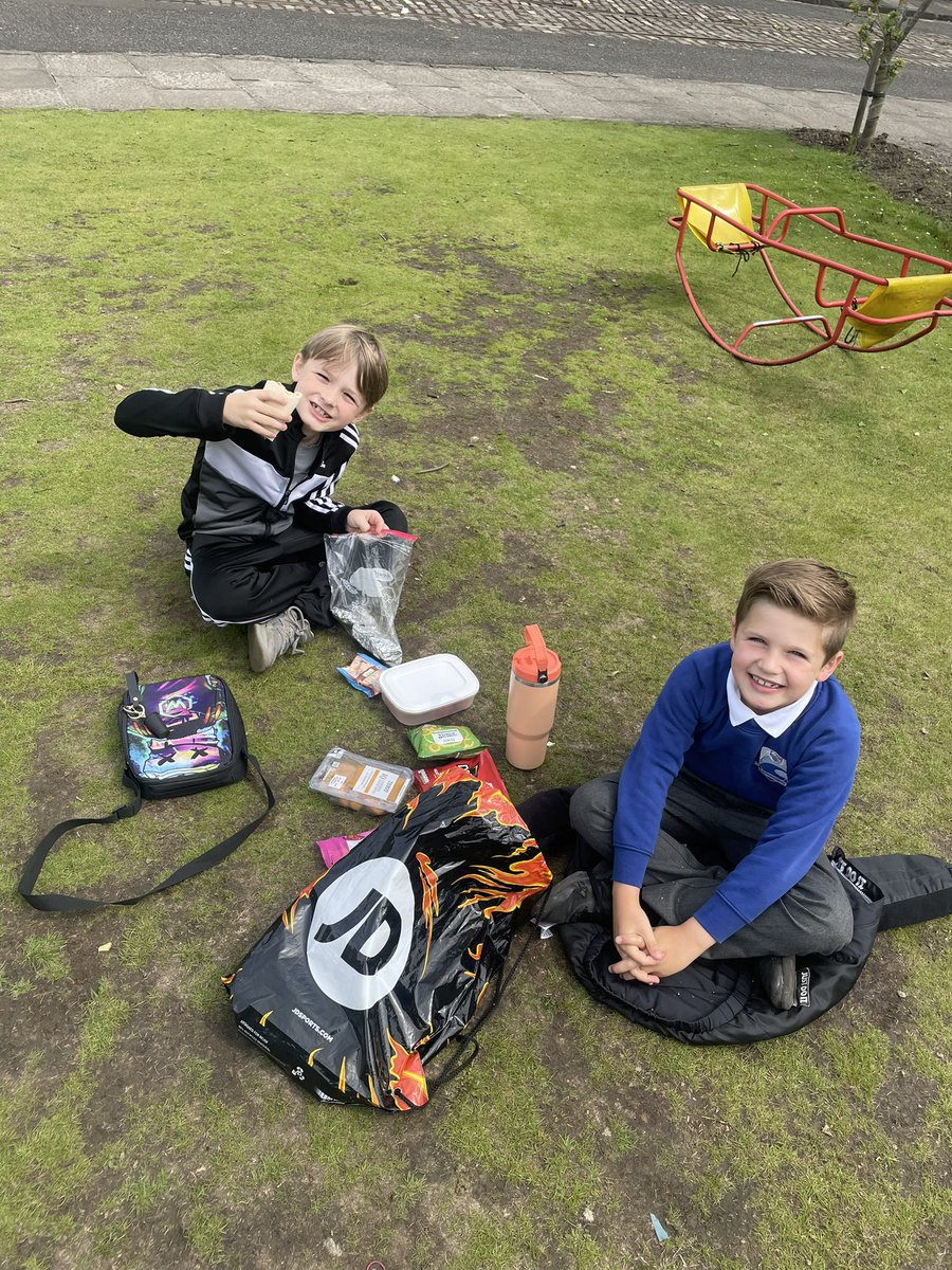 Mrs Allan tweet media