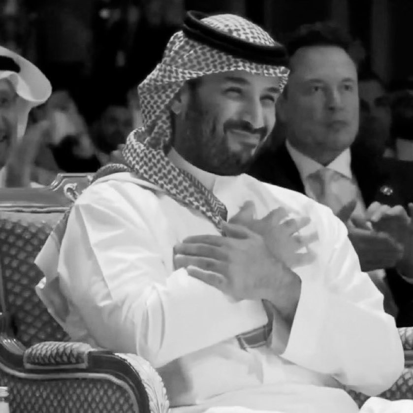 حاكم العالم                                      حاكمة الفن ❤️