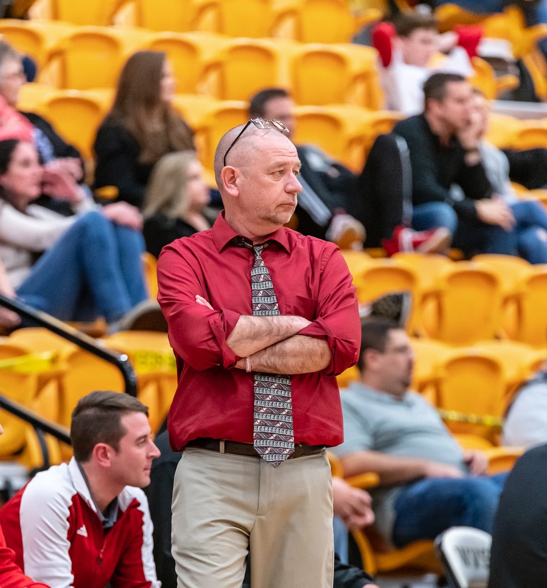 Veteran Hurricane boys basketball coach Lance Sutherland steps down:

wvmetronews.com/2025/06/12/vet…

#wvprepbb