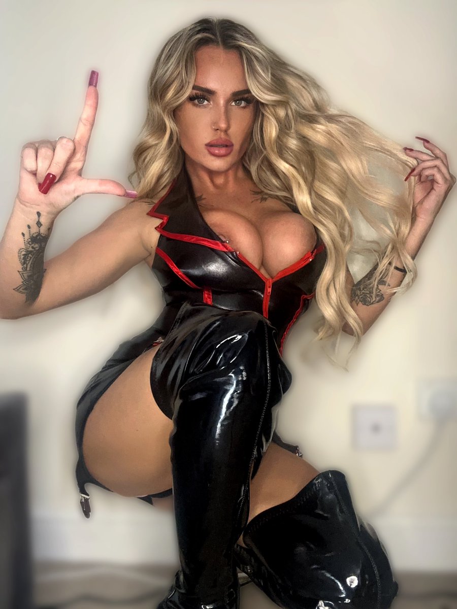 SpoilQueenLolaa's tweet photo. Bark for me in the comments. https://t.co/GHGQVaGnN4