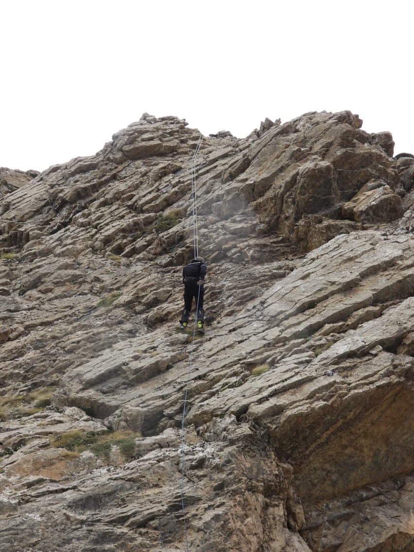 panchshulpulse's tweet image. 🏍️ ZORAWAR TRAIL BIKE RALLY - DAY 5

After navigating the #challenging #borderroads to #Gunji #VibrantVillage the  #Bikers moved to the #LipuLekhPass and paid #homage to #revered  #Kailash #Parvat  .

#Rappelling  and #Rockclimbing at #Navidang at 14000 feet was an #experience of