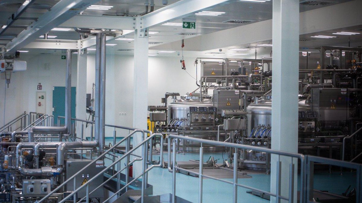 Belgisch farmabedrijf UCB investeert 2 miljard dollar in Amerikaanse productiesite tijd.be/ondernemen/far…