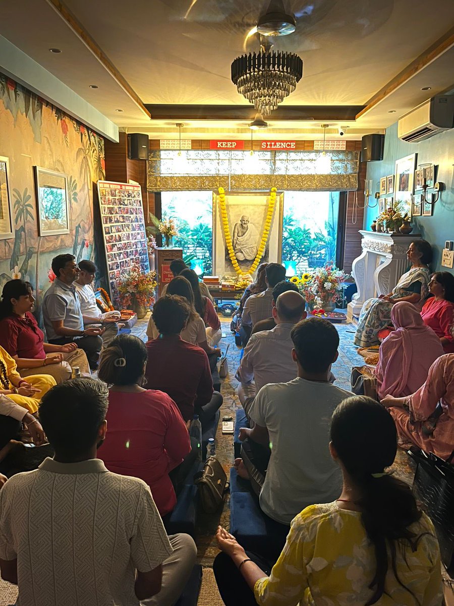 इस शनिवार का सुंदरकांड पाठ एयर इंडिया फ्लाइट #AI171 के पीड़ितों की आत्मा की शांति के लिए समर्पित है।

Date &amp; Time: 14th June, 4:00 PM

Address: NKB Divine Meditation Centre
G-28, Greater Kailash-II,  New Delhi-48

Whatapp : 97739 93231

आप सादर आमंत्रित हैं।

ॐ शांति। 🙏