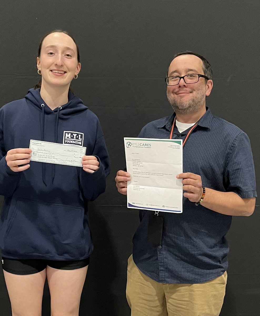 Durfee Athletics (@durfeeathletics) on Twitter photo KyleCares/DurfeeCares club member Avery Motta and FREDTV Teacher Gary Leite accepting the $1,000 donation from the KyleCares Foundation for the video made on Mental Health awareness! <a href="/frps_durfee/">Durfee High School</a> <a href="/FRPSsupt/">Fall River Public Schools Supt</a> <a href="/KylecaresFdn/">KyleCares Foundation</a> <a href="/MIAA033/">MIAA</a> KyleCares/DurfeeCares club member Avery Motta and FREDTV Teacher Gary Leite accepting the $1,000 donation from the KyleCares Foundation for the video made on Mental Health awareness! <a href="/frps_durfee/">Durfee High School</a> <a href="/FRPSsupt/">Fall River Public Schools Supt</a> <a href="/KylecaresFdn/">KyleCares Foundation</a> <a href="/MIAA033/">MIAA</a>