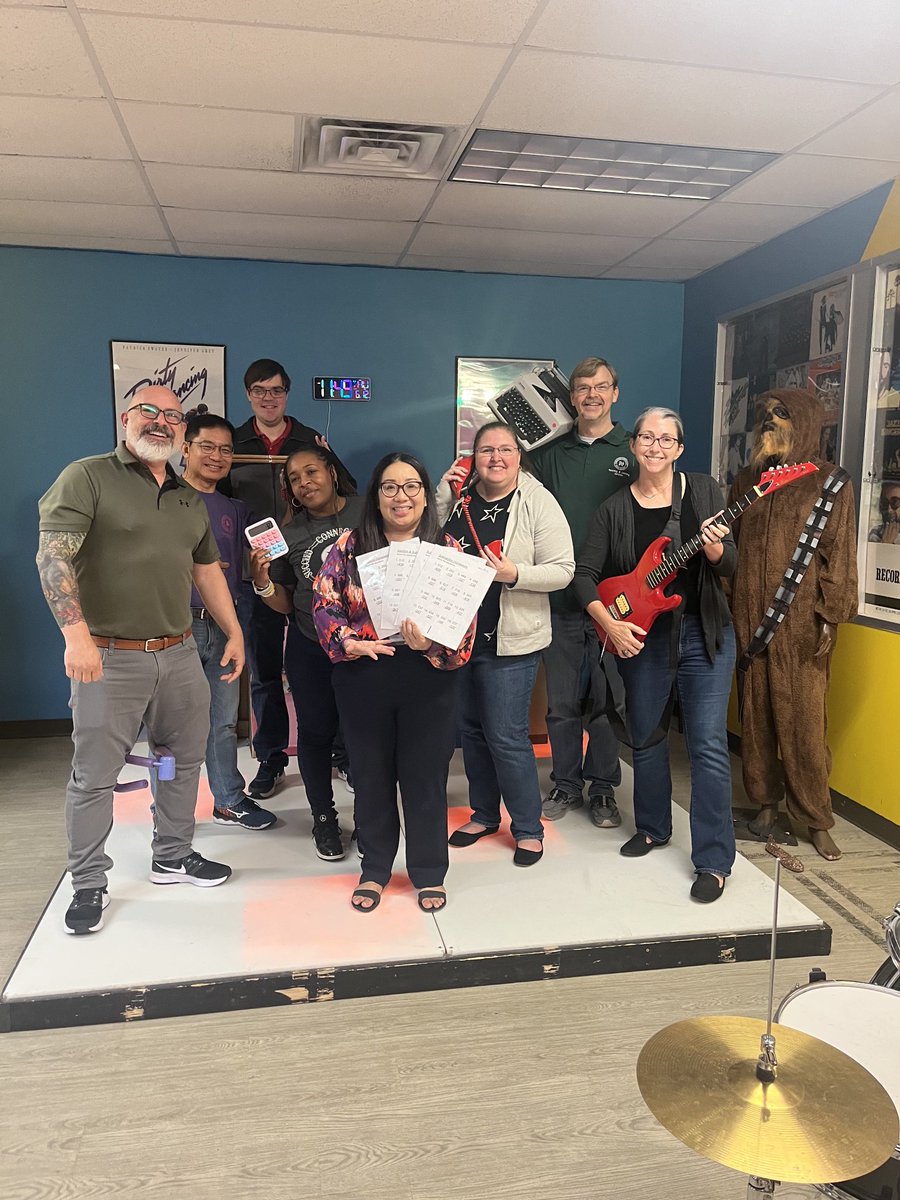 The RISD ACI team solved the escape room with 18 minutes to spare and zero hints. Are you surprised? #RISDACI #RISDBetheOne