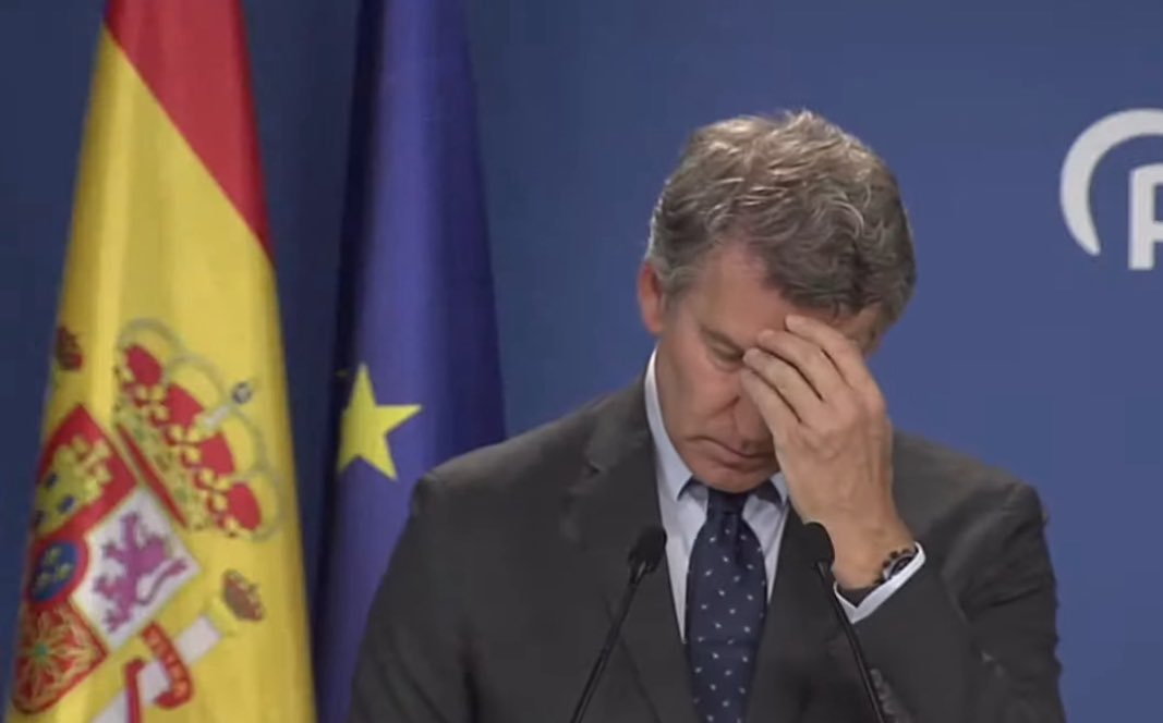 La cara de Feijóo cuando le han preguntado por qué no dimiten Ayuso o Mazón.