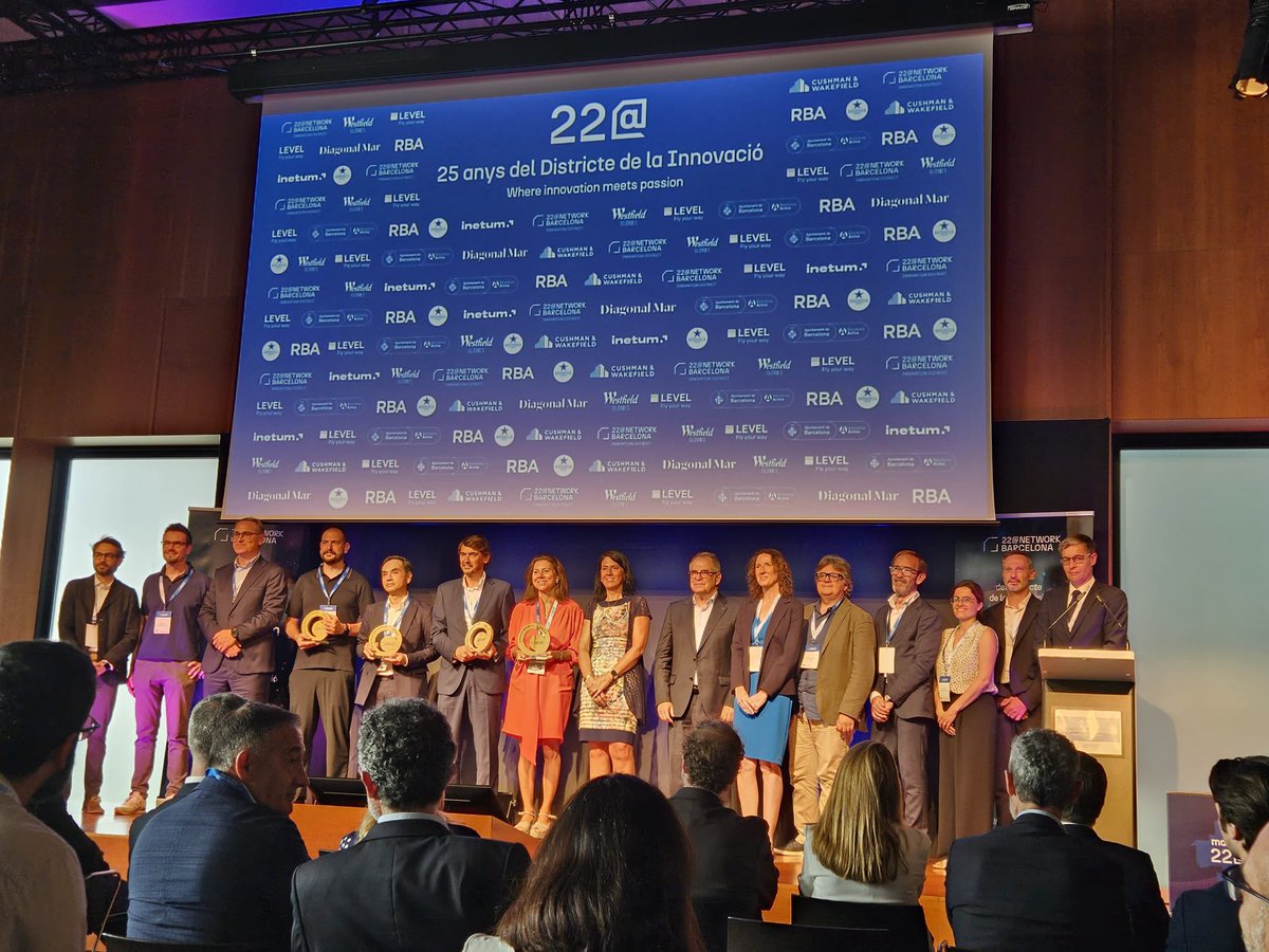Toni Fitó (@tonifito) on Twitter photo Pels membres del Jurat dels Premis Inmovació Barcelona 2025 de <a href="/22networkbcn/">22@Network Barcelona</a> i de l’<a href="/bcn_ajuntament/">Ajuntament de Barcelona</a> ha estat tot un repte escollir a les empreses guardonades d’entre més de 60 projectes extraordinaris.
Enhorabona a totes!
#Neurotwins #SeniorDomo
#NovaPedra #Districlima Pels membres del Jurat dels Premis Inmovació Barcelona 2025 de <a href="/22networkbcn/">22@Network Barcelona</a> i de l’<a href="/bcn_ajuntament/">Ajuntament de Barcelona</a> ha estat tot un repte escollir a les empreses guardonades d’entre més de 60 projectes extraordinaris.
Enhorabona a totes!
#Neurotwins #SeniorDomo
#NovaPedra #Districlima