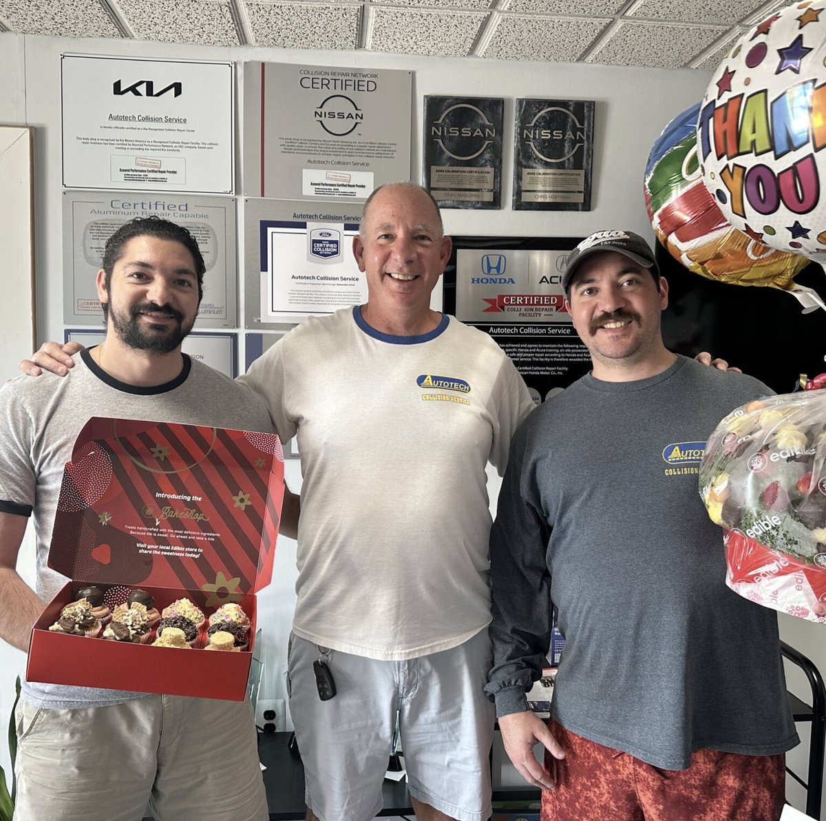 AutotechCollSvc's tweet image. One of our incredible customers surprised the team with the sweetest thank-you gift, and our smiles say it all. It’s customers like this who make every meticulous repair worth it. Thank you for trusting Autotech Collision with your ride and for brightening our day!
