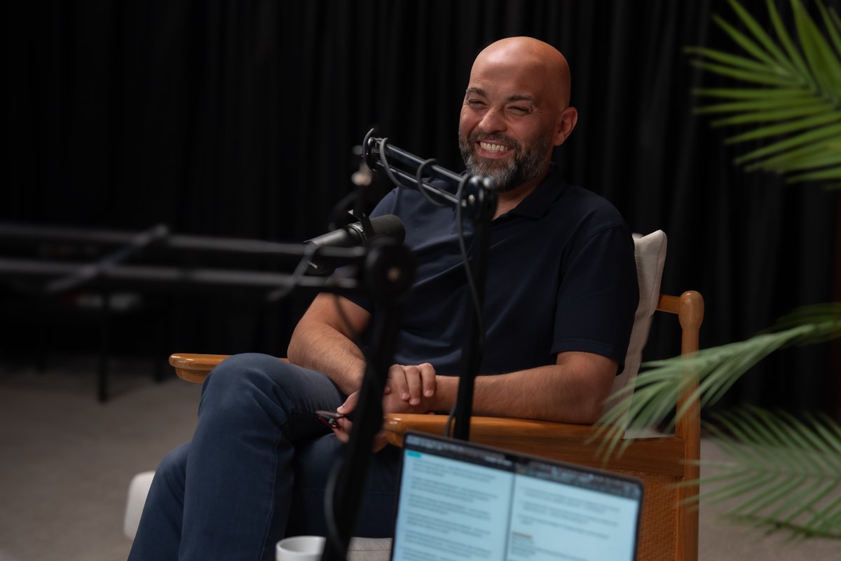 <a href="/KataraStudios/">Katara Studios استديوهات كتارا</a> #BehindTheScenes: Some shots of the #MaymanShow episode 4, season 7 featuring Hussein Fakhri with host <a href="/HussamMayman/">Hussam Al-Mayman</a> I Full episode: arab.news/vqnp5