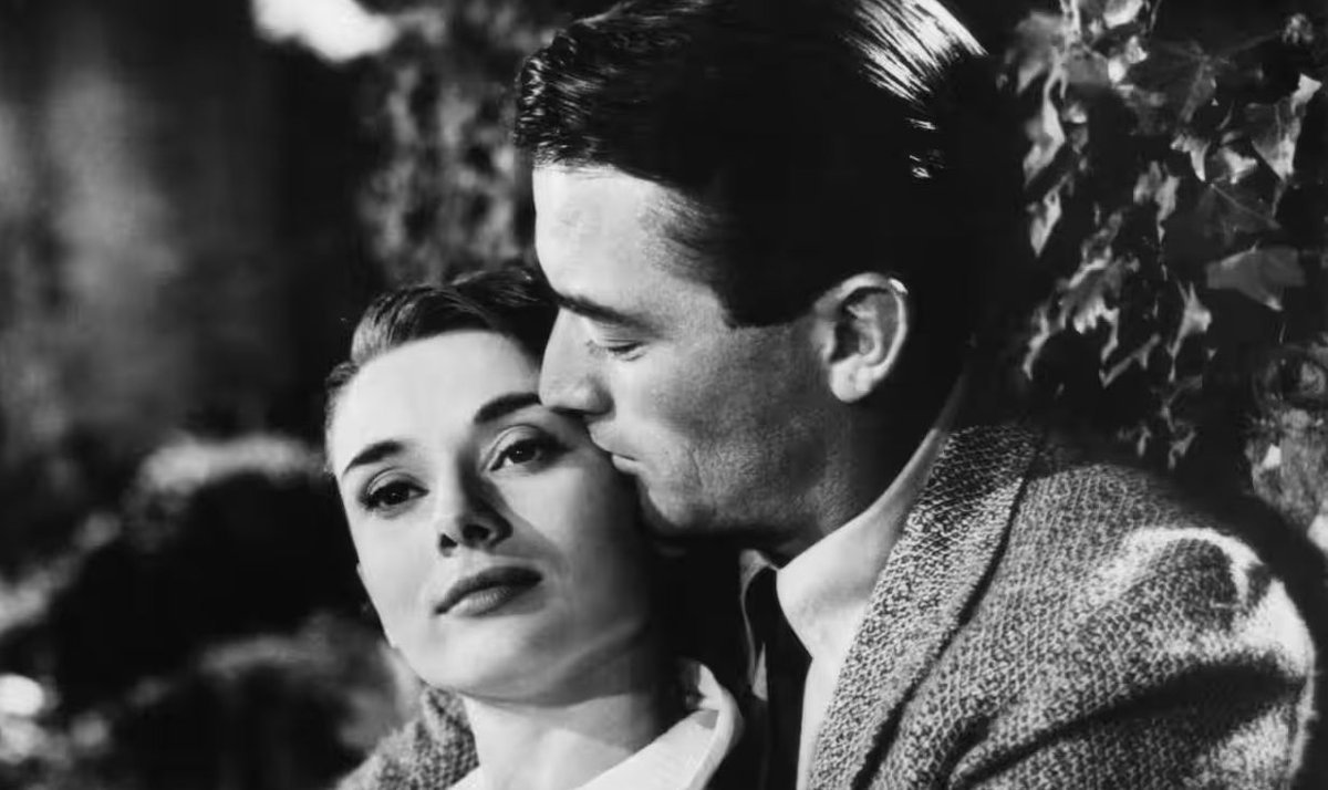 Legendary actor and Oscar winner Gregory Peck died on this day in 2003. Read his 1997 interview with our Editor in Chief, Patricia Harty, here: tinyurl.com/5ddtakct (Photo: Photograph: Cinetext/Paramount/Allstar)