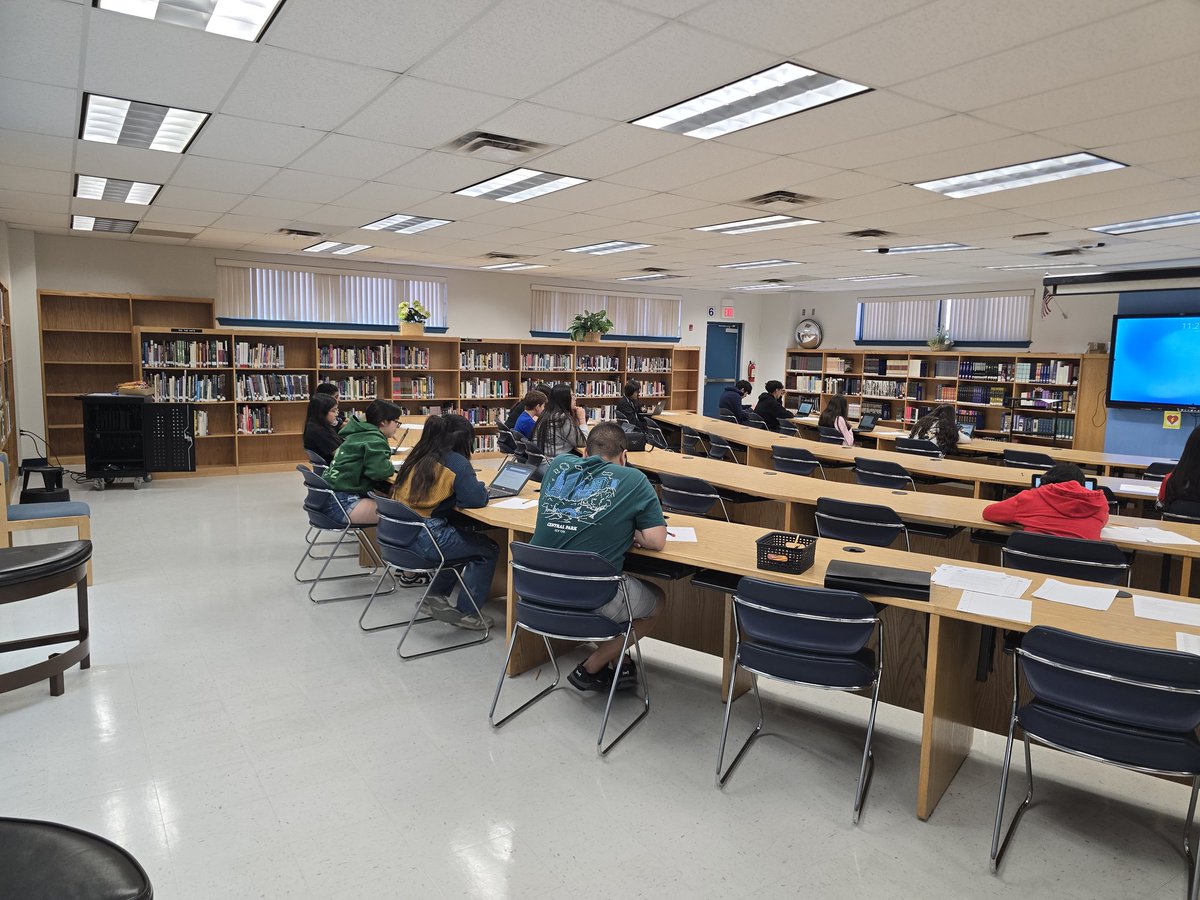 Roxy Amador (@mrsamadorroxy) on Twitter photo Hear those Wildcats roar! Students have been TSIA testing, advancing in credits, or getting ready for their EOC exam. What a great first week of summer school! <a href="/FabensHS/">Fabens High School</a> <a href="/FabensISD/">Fabens Independent School District</a> Hear those Wildcats roar! Students have been TSIA testing, advancing in credits, or getting ready for their EOC exam. What a great first week of summer school! <a href="/FabensHS/">Fabens High School</a> <a href="/FabensISD/">Fabens Independent School District</a>